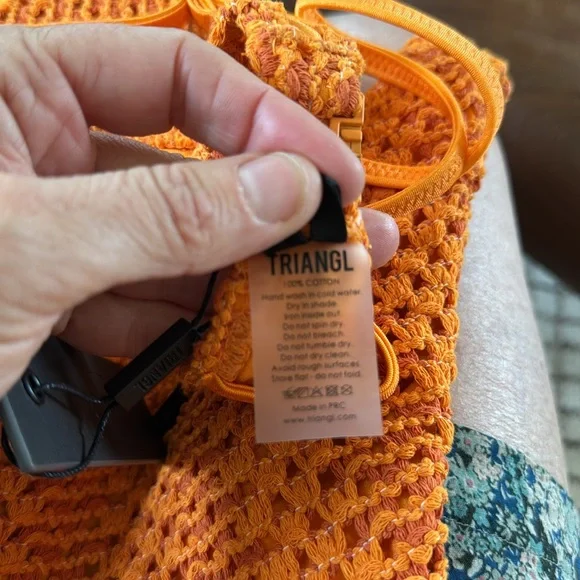 Triangl nwt - Picture 6 of 9